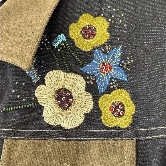 Vintage Stunning Conrad C Set NWOT Denim Embroidered Jacket/Pants size 12. - Picture 6 of 14